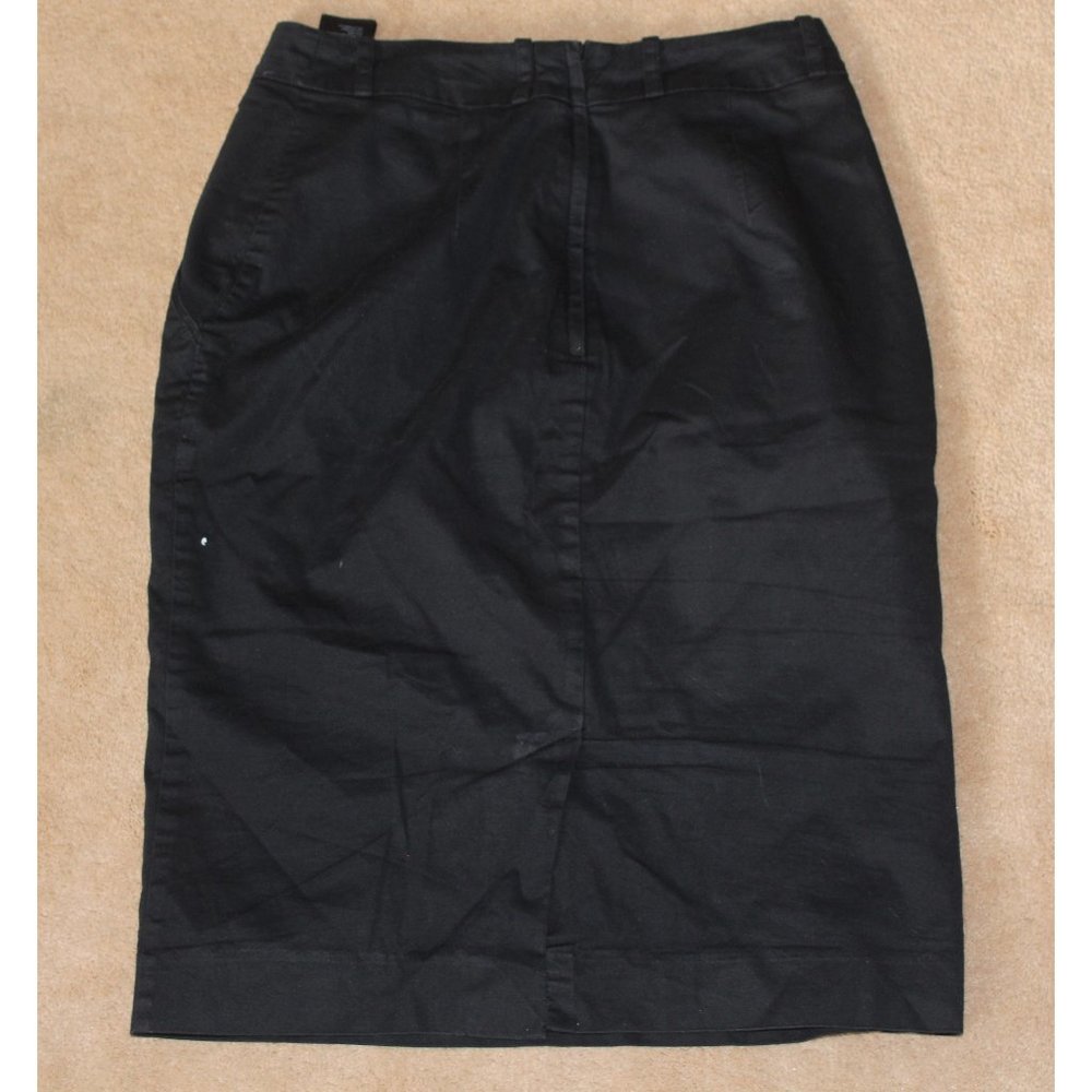 "H&M" black skirt